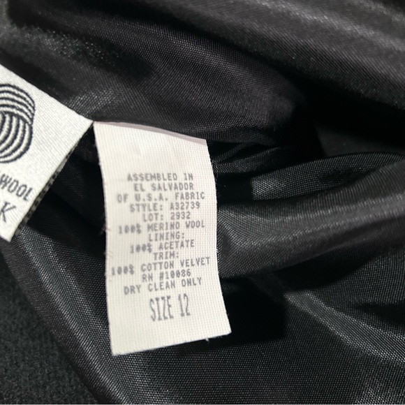Urban Wool Jacket Women’s 12 Black Merino Wool & Velvet Business Career Holiday - Picture 9 of 11